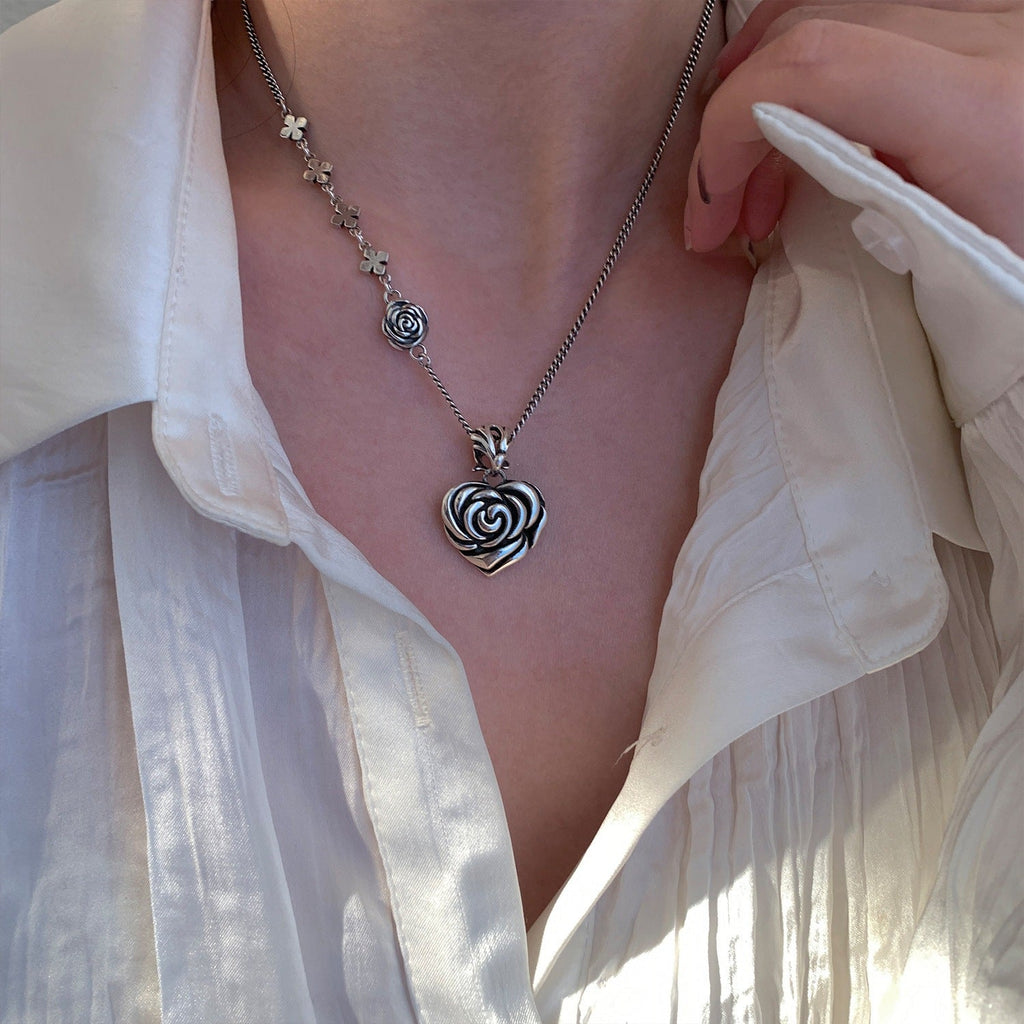 Thai Silver Rose Necklace - MERGE.DAY.1.FREESTYLE