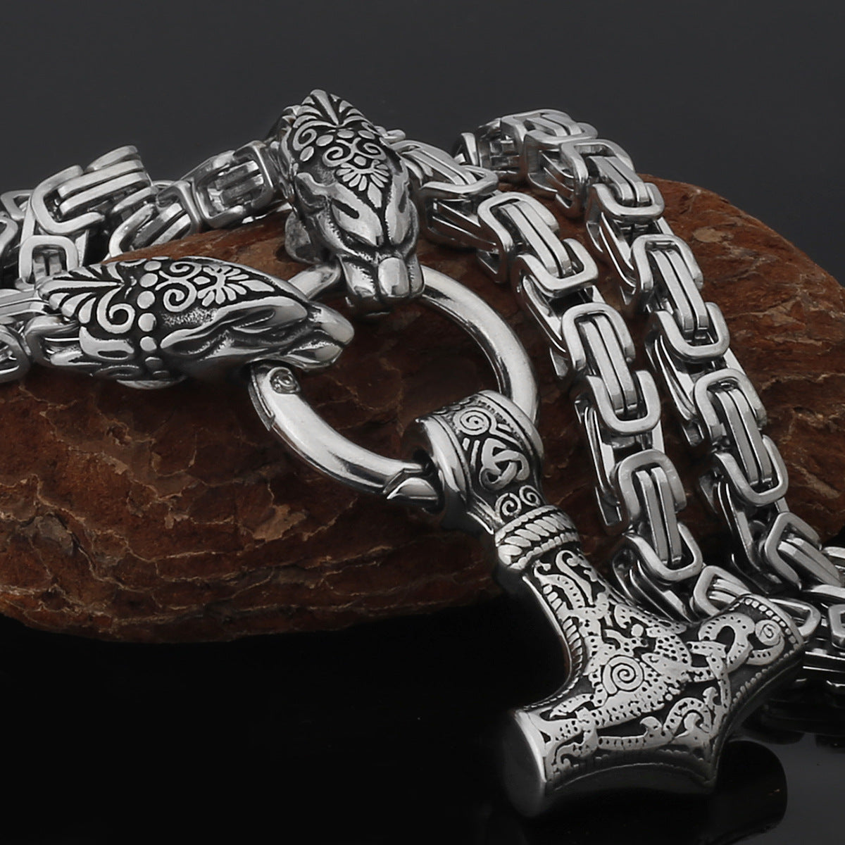 mjolnir necklace - MERGE.DAY.1.FREESTYLE