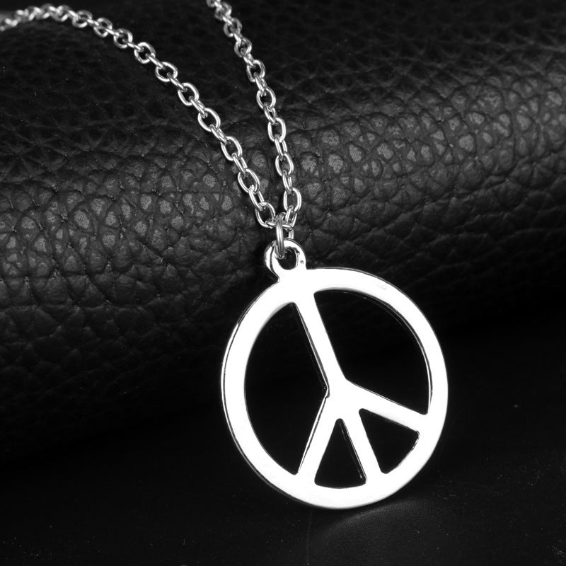 peace sign necklace - MERGE.DAY.1.FREESTYLE