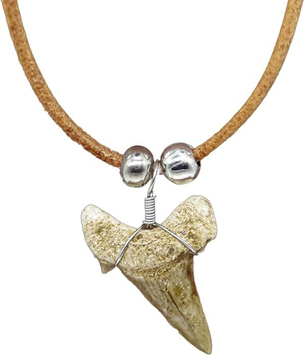 shark tooth necklace - MERGE.DAY.1.FREESTYLE