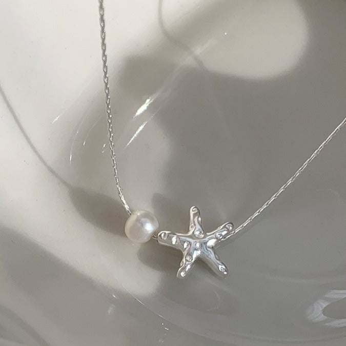 Small starfish necklace pearl necklace - MERGE.DAY.1.FREESTYLE