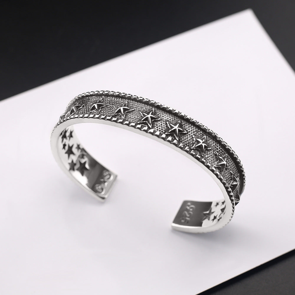 Retro five-pointed star open bracelet - MERGE.DAY.1.FREESTYLE