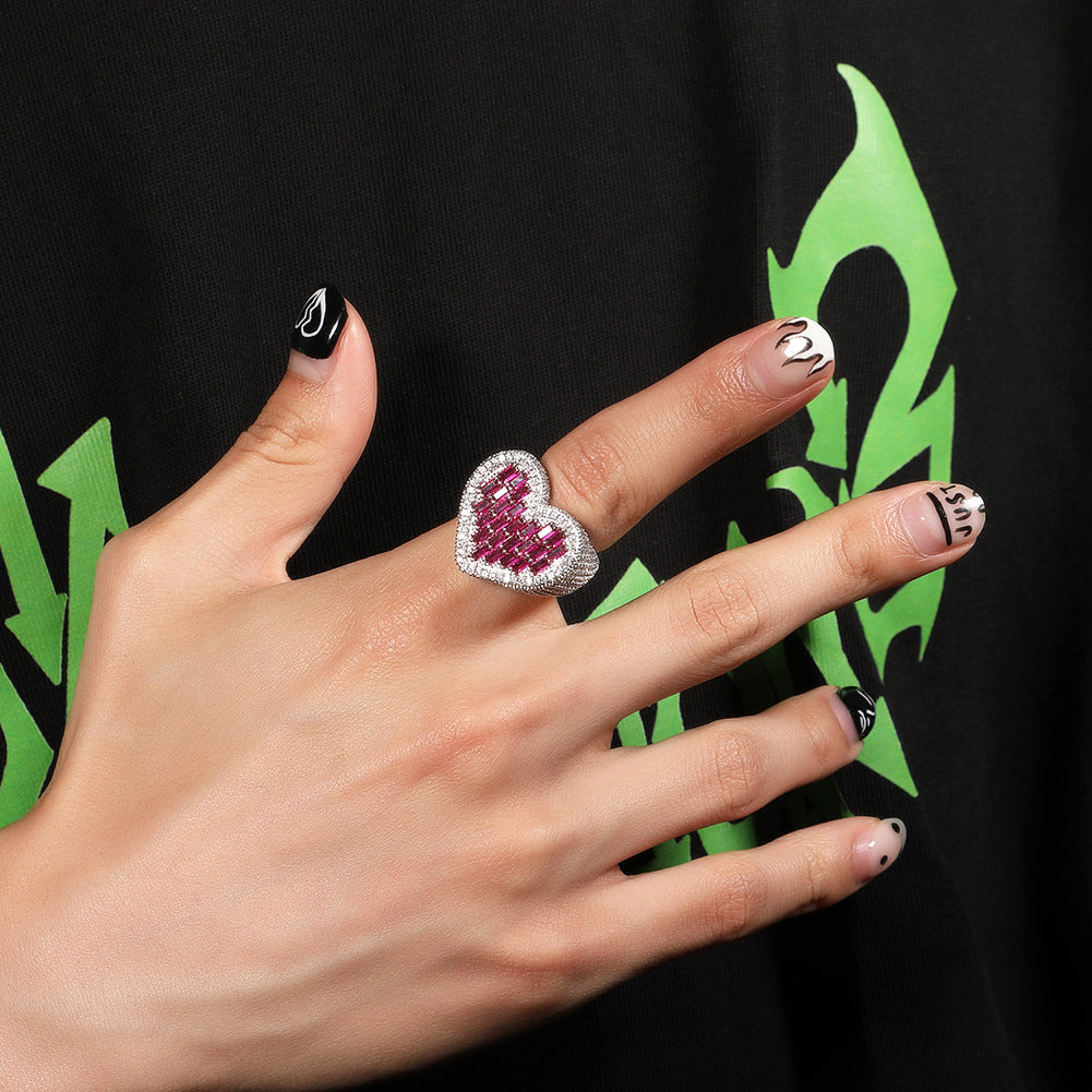 Hip-hop T-square heart-shaped zircon ring - MERGE.DAY.1.FREESTYLE
