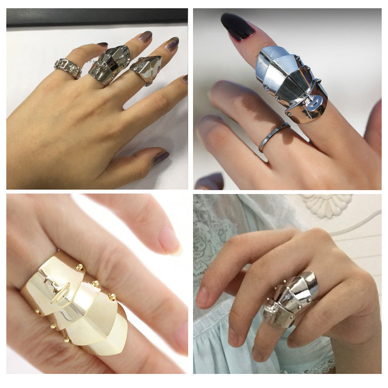 Four-section armor ring couple Roman ring - MERGE.DAY.1.FREESTYLE