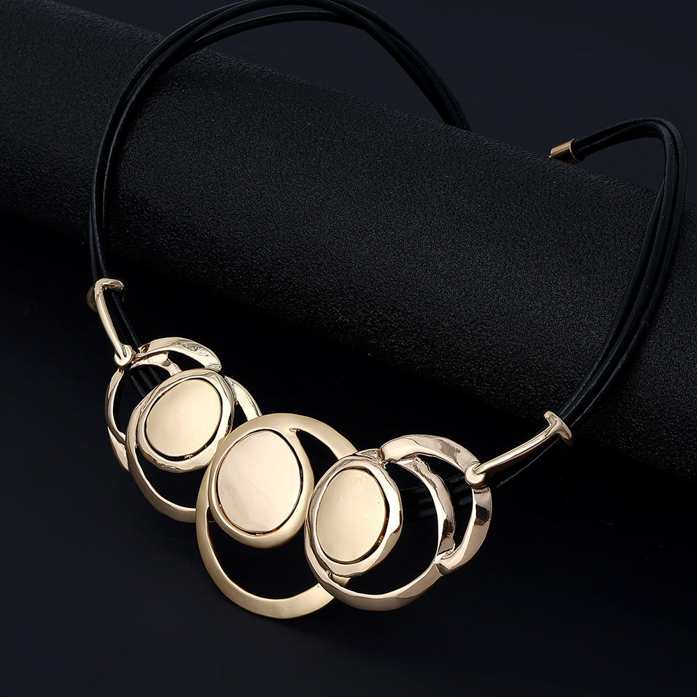 thnic Multi-Layer Clavicle Necklace - MERGE.DAY.1.FREESTYLE