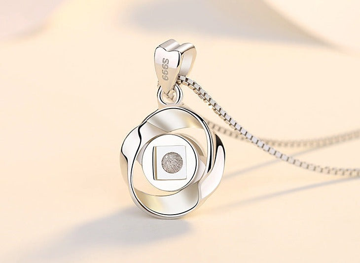 Rose Flower Photo Projection Necklace - MERGE.DAY.1.FREESTYLE