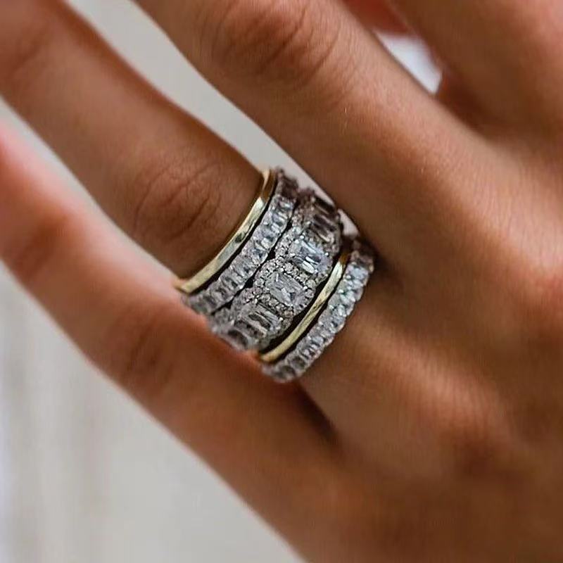 Cool and handsome men's hip-hop diamond-encrusted five-piece ring set - MERGE.DAY.1.FREESTYLE