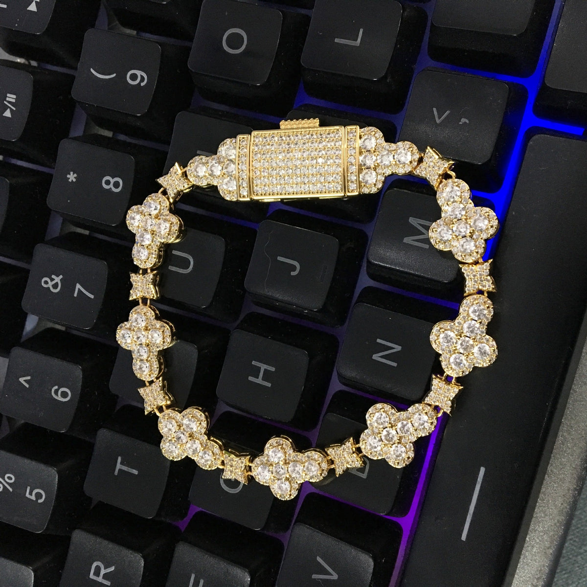 10mm cross flower star bracelet with micro-inlaid zircon - MERGE.DAY.1.FREESTYLE