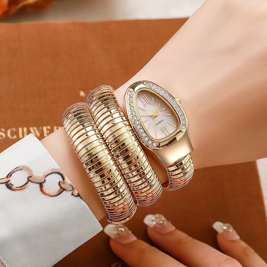 Snake-shaped watch, fashionable women's bracelet watch - MERGE.DAY.1.FREESTYLE