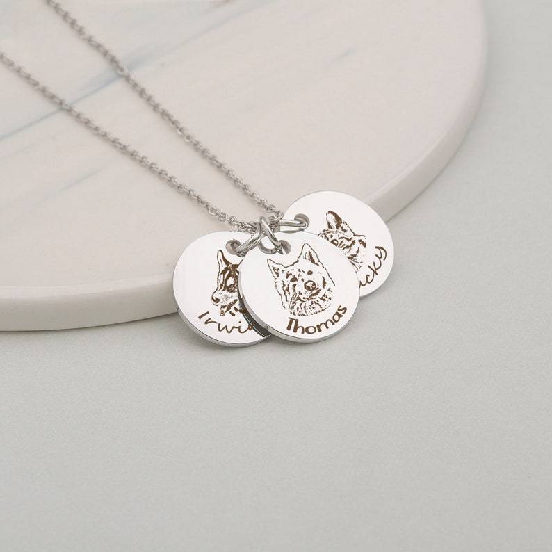 Personalized Engraved 3 Pet Photos Necklace with Name - MERGE.DAY.1.FREESTYLE