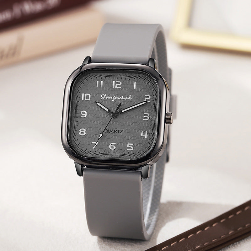 Vintage-style women's quartz watch - MERGE.DAY.1.FREESTYLE