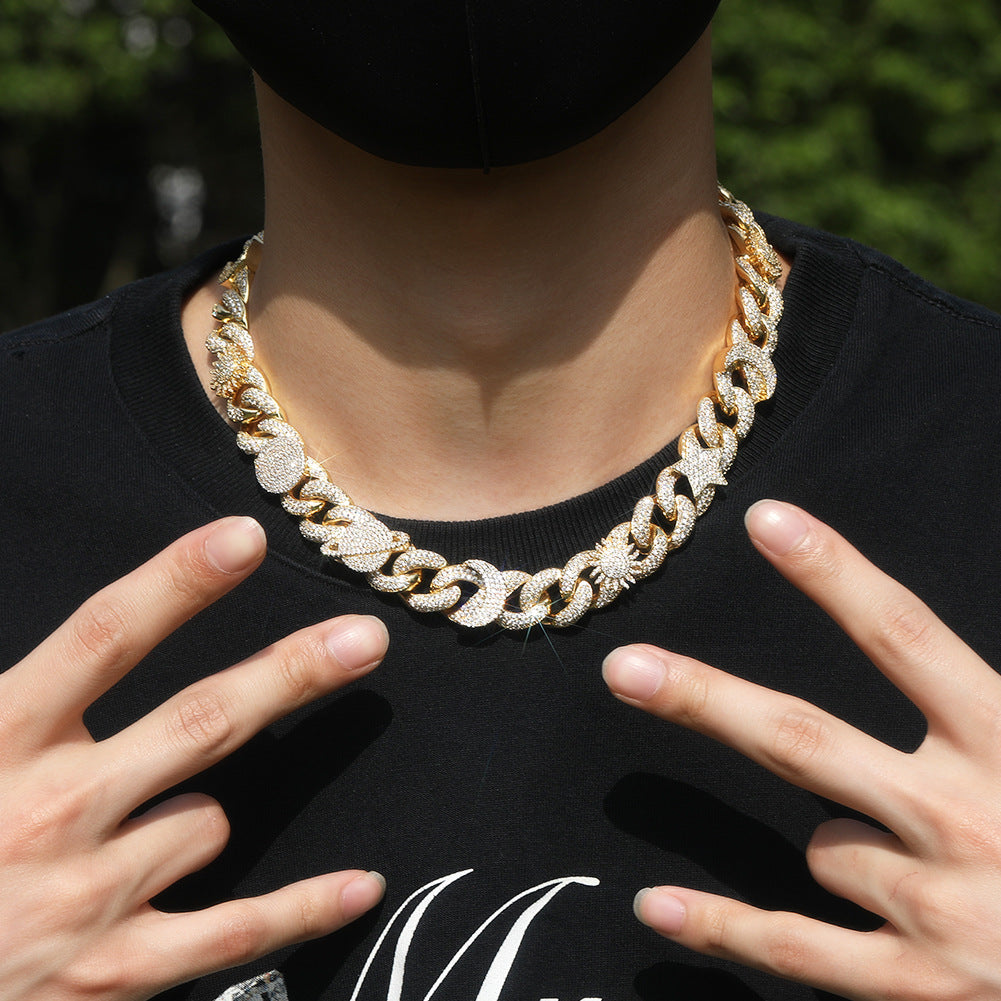 Hip-hop zircon-encrusted sun, star and eye necklace - MERGE.DAY.1.FREESTYLE