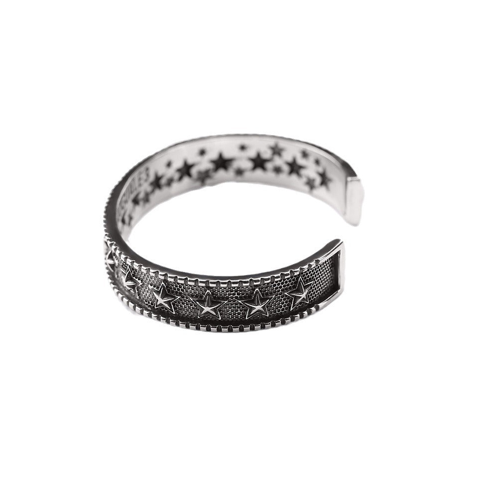 Retro five-pointed star open bracelet - MERGE.DAY.1.FREESTYLE