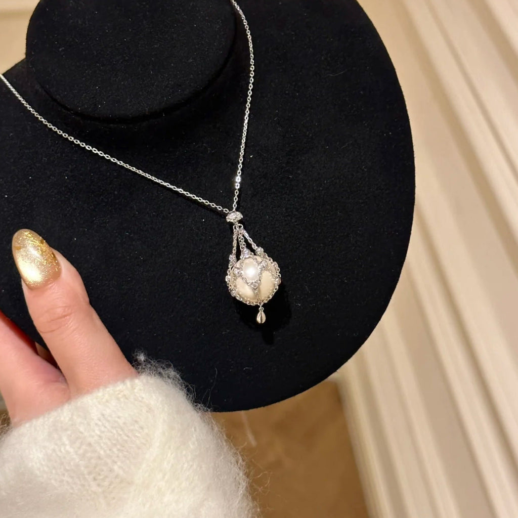 lavalier necklace - MERGE.DAY.1.FREESTYLE