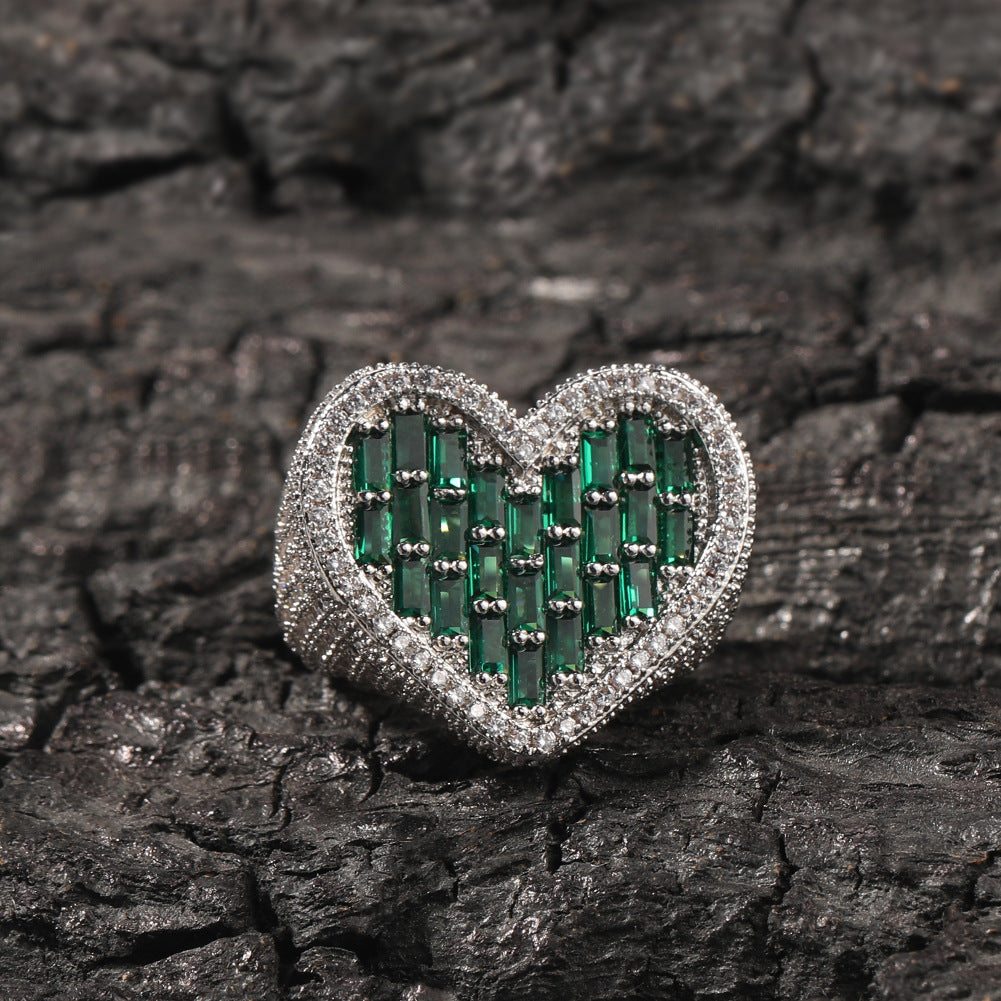 Hip-hop T-square heart-shaped zircon ring - MERGE.DAY.1.FREESTYLE