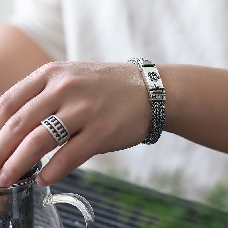 Domineering thick six-syllable mantra bracelet - MERGE.DAY.1.FREESTYLE