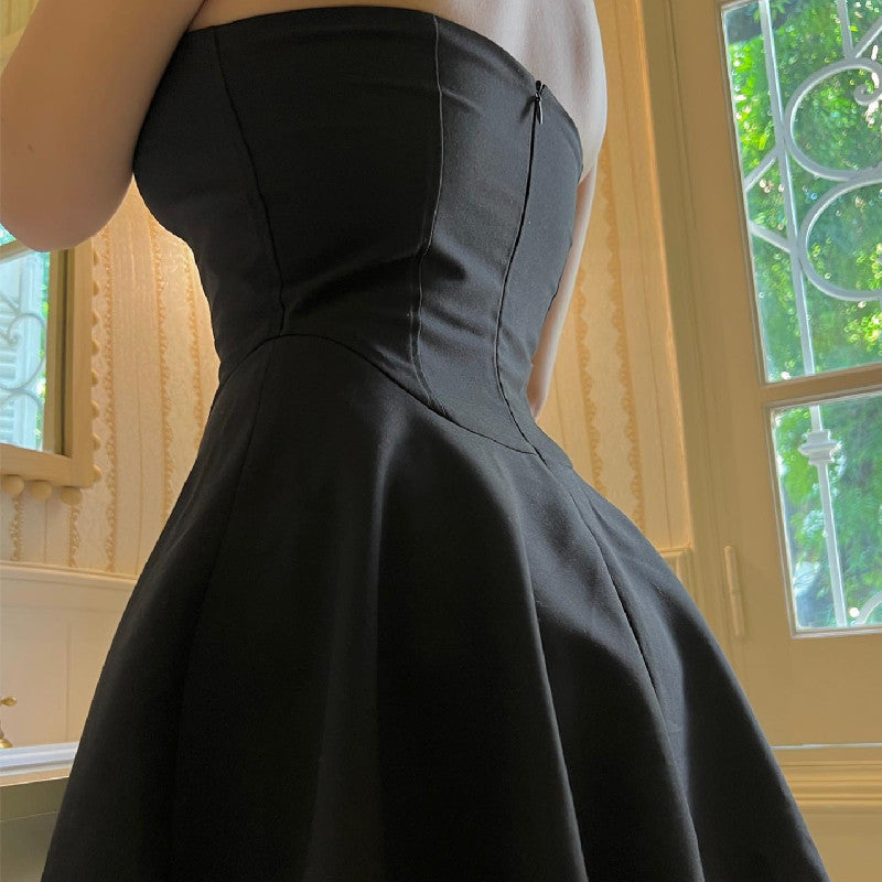 Sweet and spicy style V-neck low-cut slim A-line skirt - MERGE.DAY.1.FREESTYLE