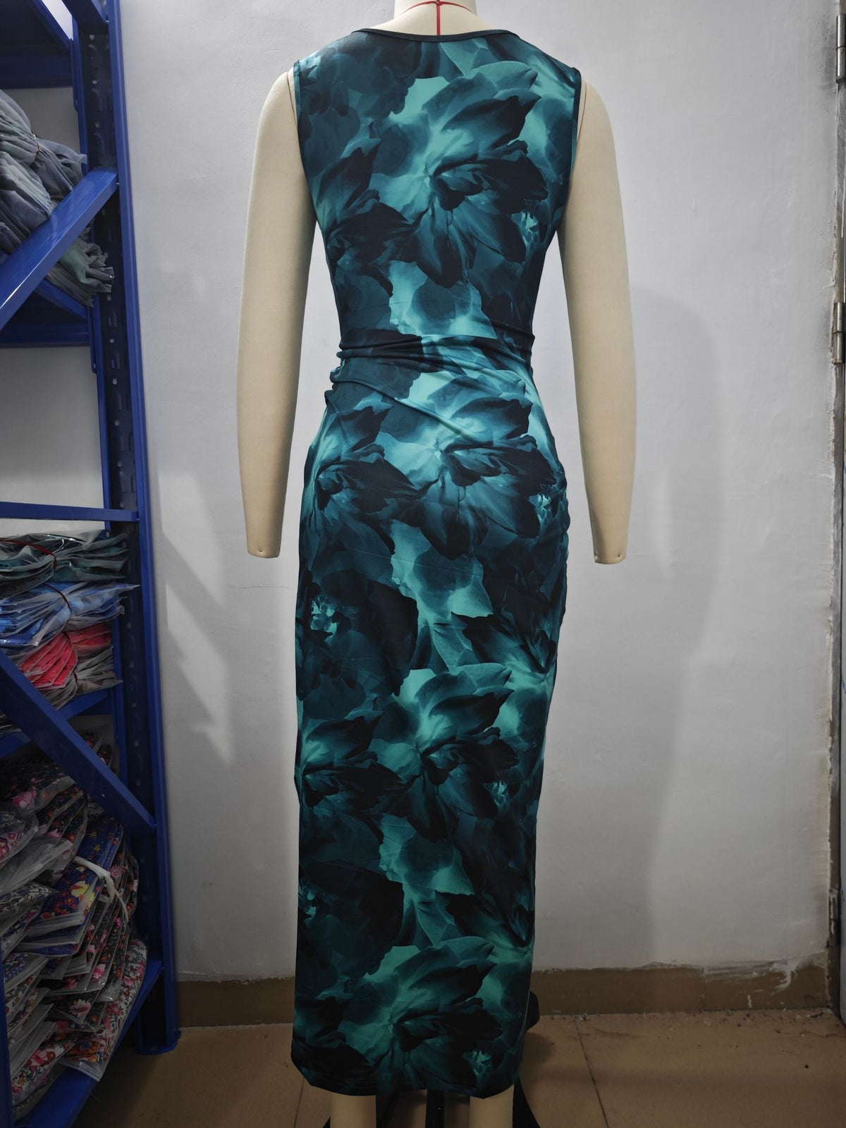 2024 Spring and Summer Tie-Dye Temperament Slim Sleeveless Dress - MERGE.DAY.1.FREESTYLE