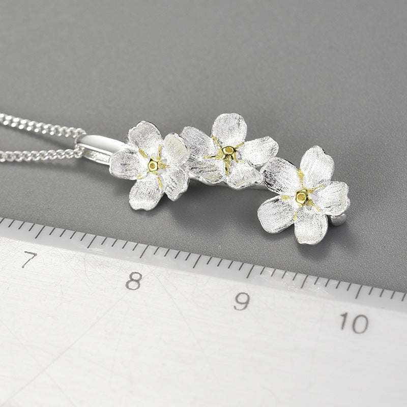 forget me not necklace - MERGE.DAY.1.FREESTYLE