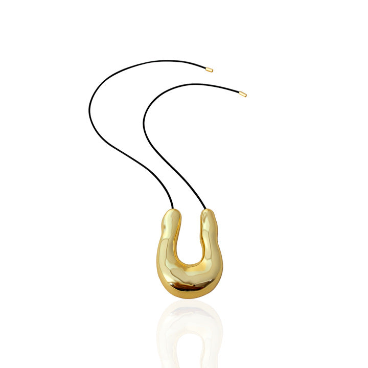 irregular horseshoe necklace - MERGE.DAY.1.FREESTYLE
