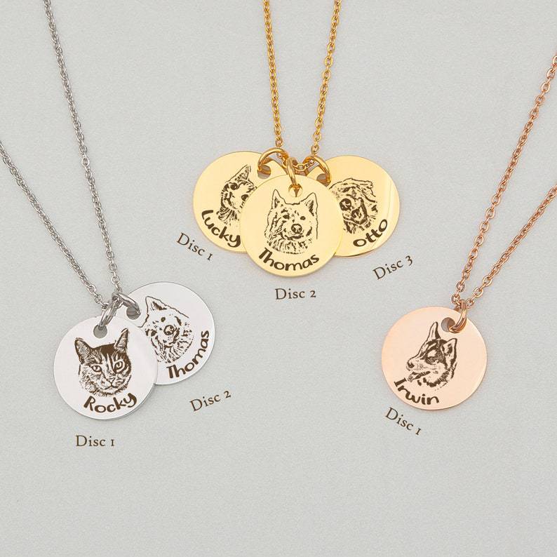 Personalized Engraved 3 Pet Photos Necklace with Name - MERGE.DAY.1.FREESTYLE