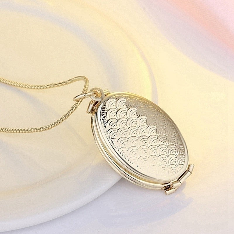 Fish Scale Photo Box Necklace Four Picture Pendant Necklace - MERGE.DAY.1.FREESTYLE