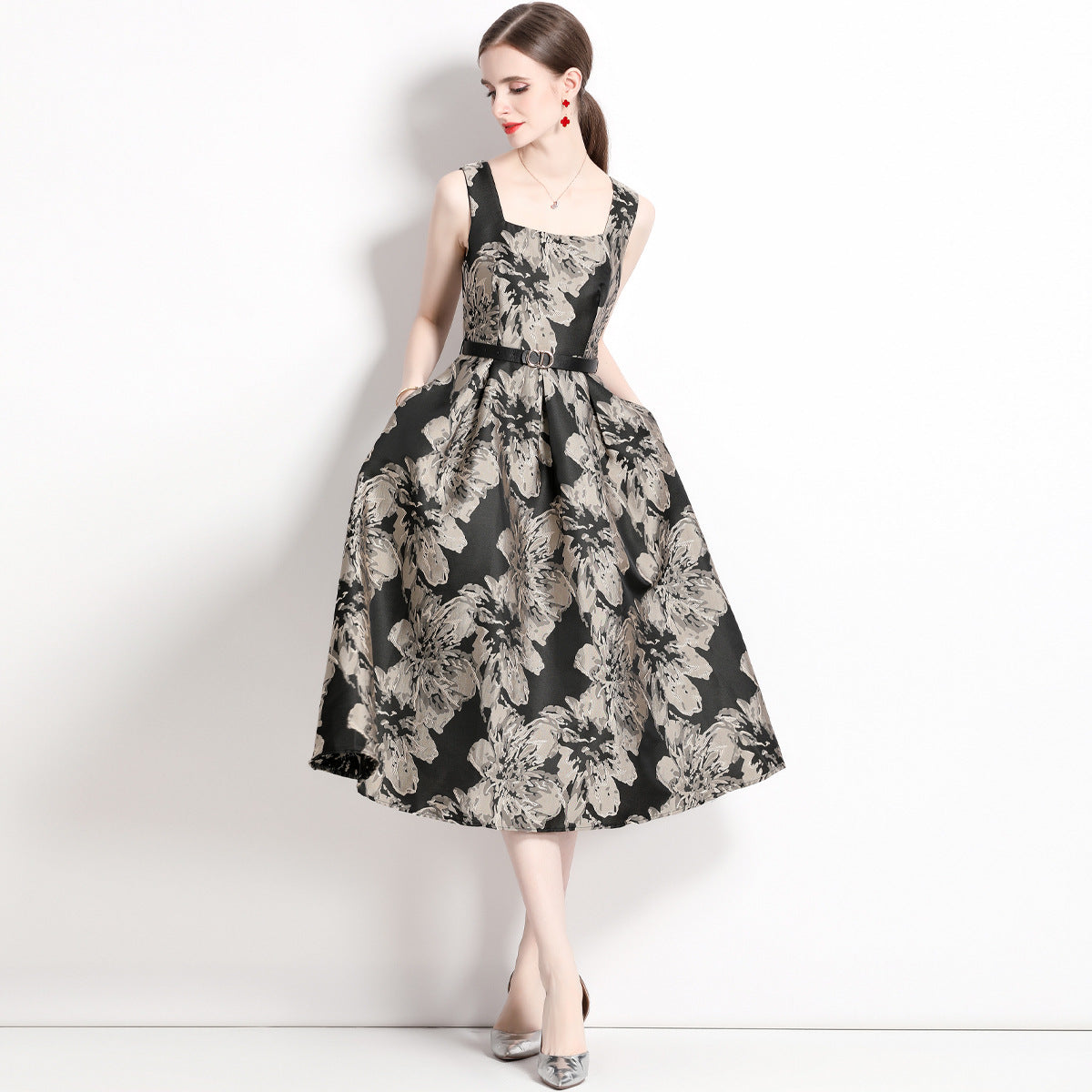 Summer sleeveless floral dress - MERGE.DAY.1.FREESTYLE