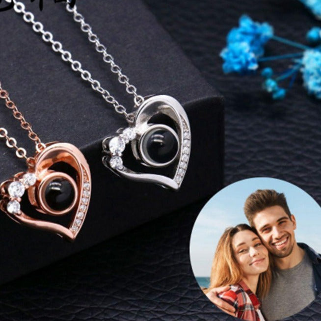 Heart Shaped Projection necklace - MERGE.DAY.1.FREESTYLE
