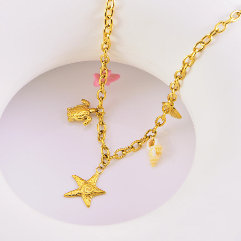starfish turtle conch gold necklace - MERGE.DAY.1.FREESTYLE