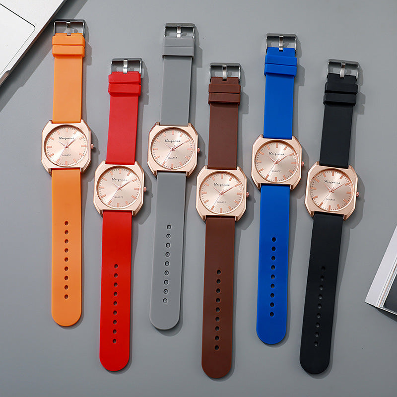 Simple, square quartz silicone watch with a stylish silicone strap - MERGE.DAY.1.FREESTYLE
