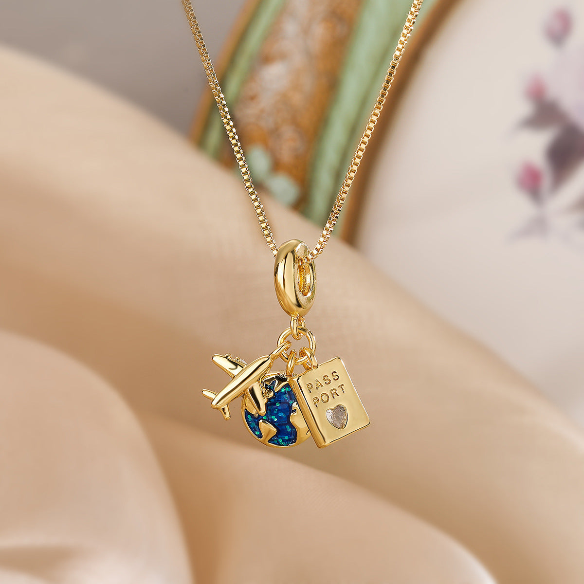 Zircon Camera Passport Pendant Necklace - MERGE.DAY.1.FREESTYLE