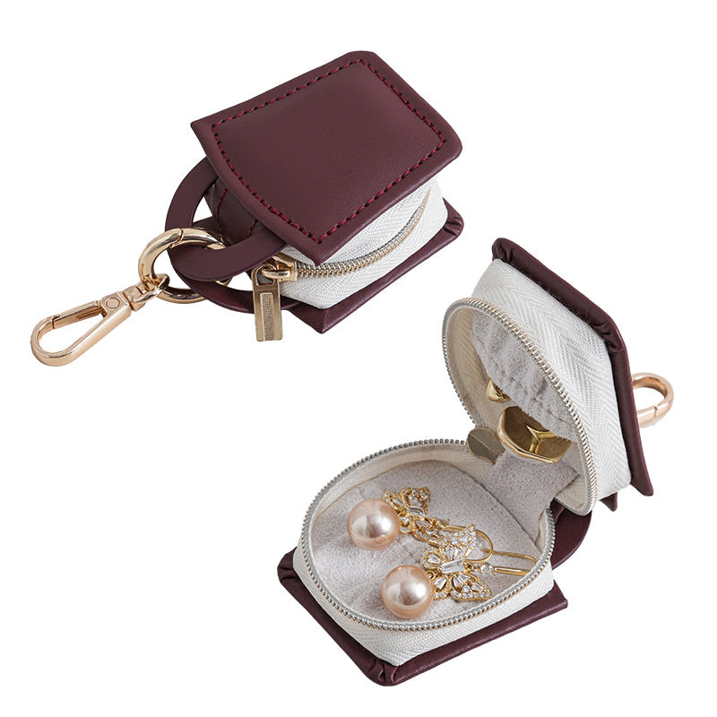 Mini pendant jewelry box for travel - MERGE.DAY.1.FREESTYLE