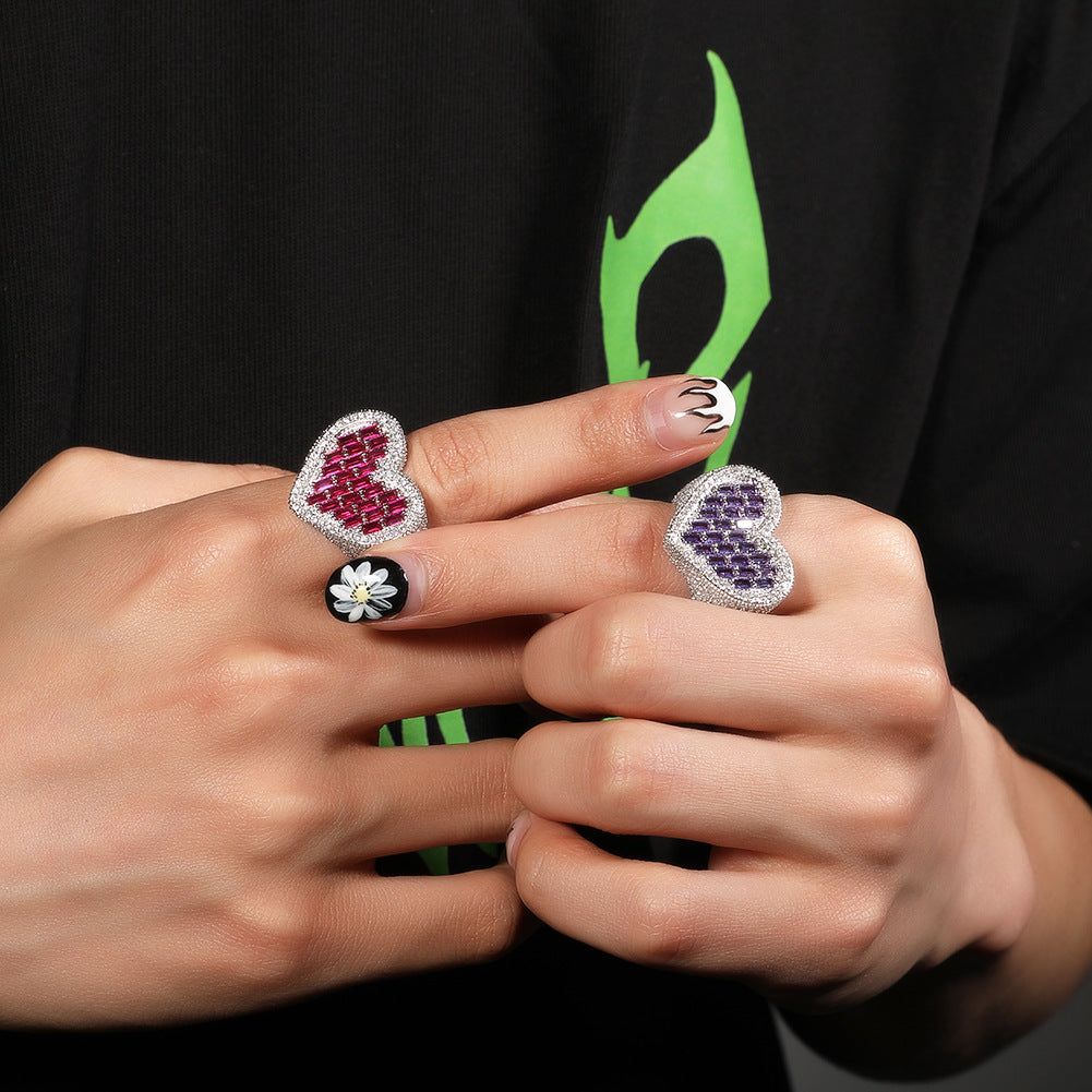 Hip-hop T-square heart-shaped zircon ring - MERGE.DAY.1.FREESTYLE