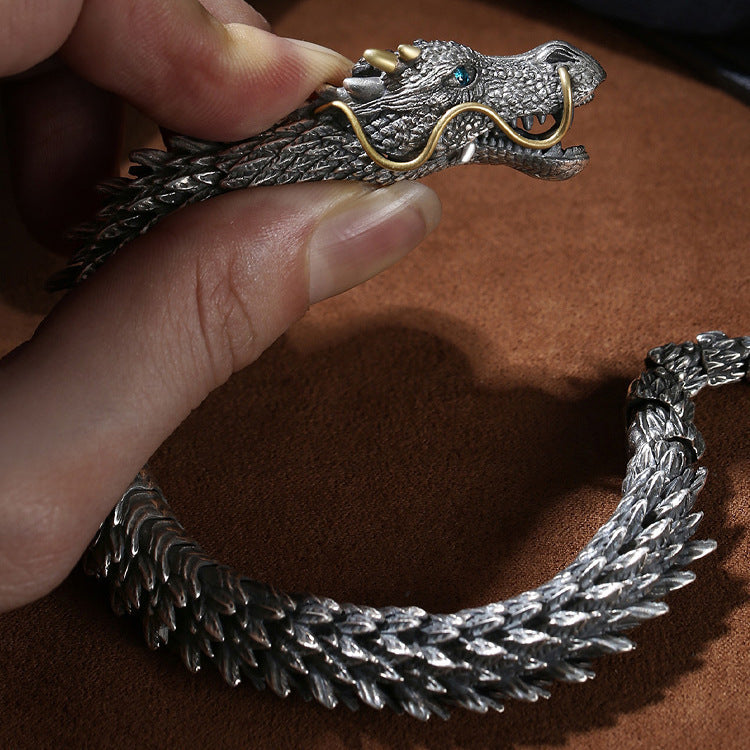 Retro and domineering black dragon bone bracelet - MERGE.DAY.1.FREESTYLE