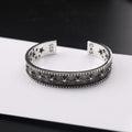 Retro five-pointed star open bracelet - MERGE.DAY.1.FREESTYLE