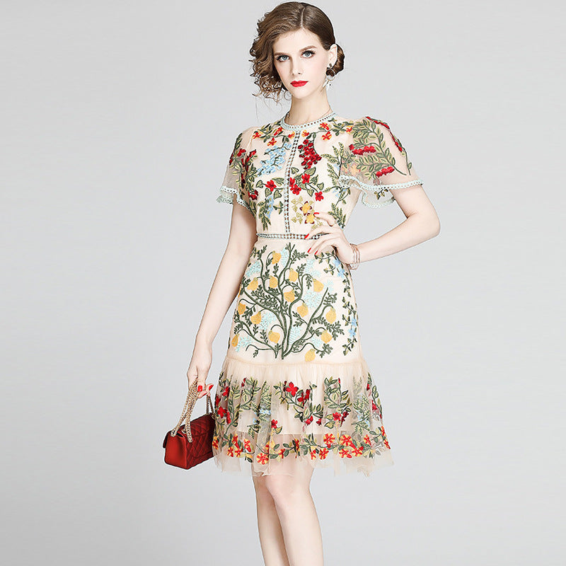 Short-sleeved mesh ruffle dress - MERGE.DAY.1.FREESTYLE