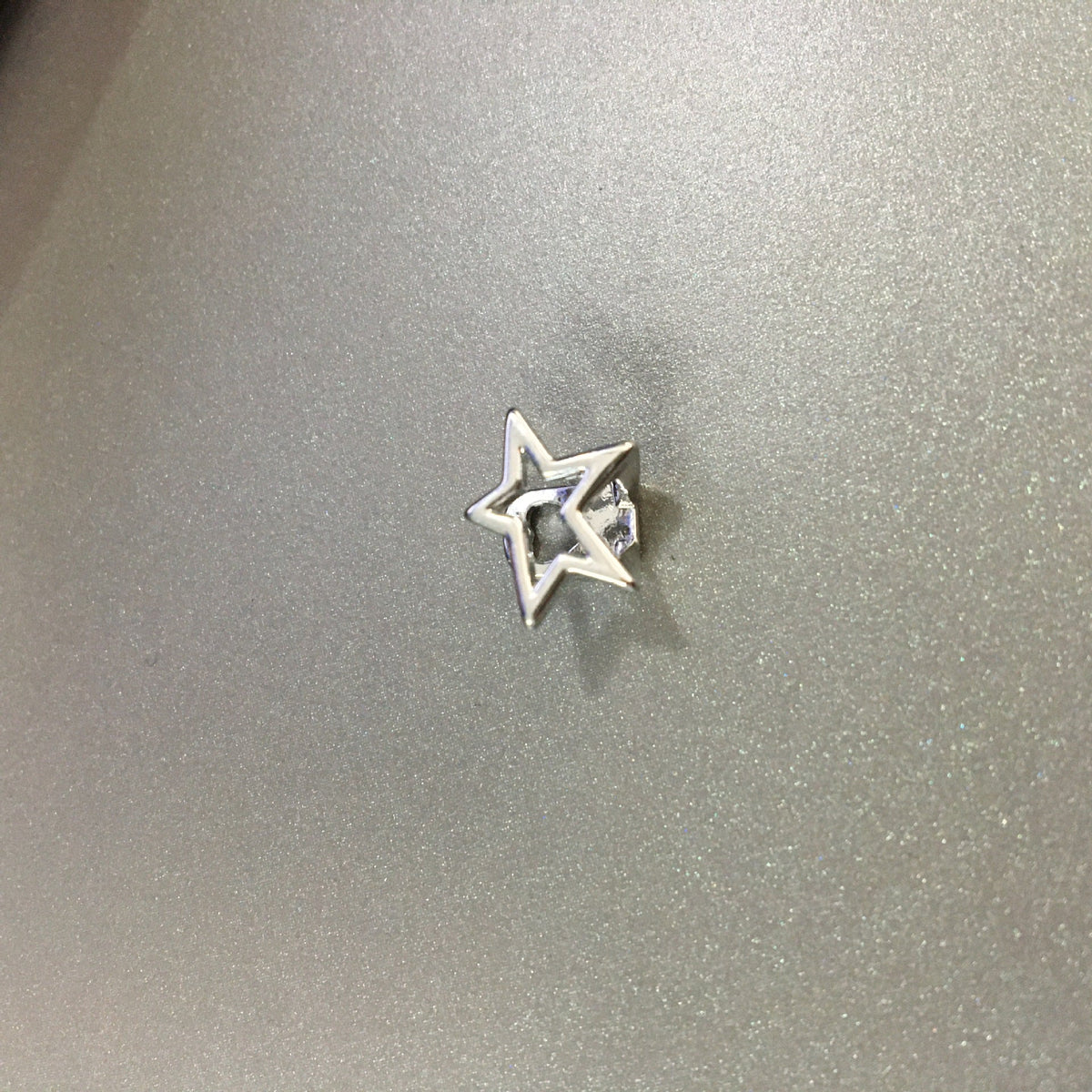 Hip-hop niche design hollow five-pointed star braces - MERGE.DAY.1.FREESTYLE