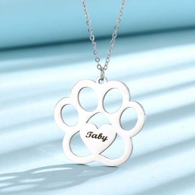 dog name necklace hollow claw love necklace - MERGE.DAY.1.FREESTYLE