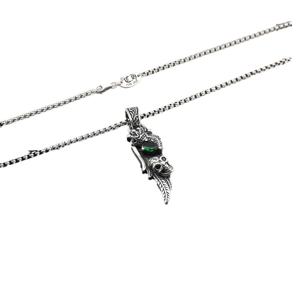 Vintage feather crown skull necklace - MERGE.DAY.1.FREESTYLE