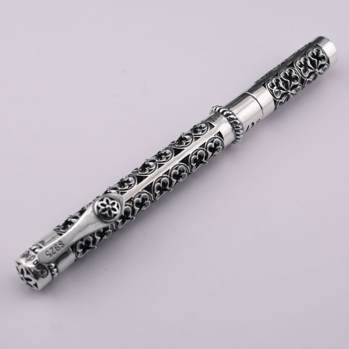 Hollow carved business signature pen - MERGE.DAY.1.FREESTYLE
