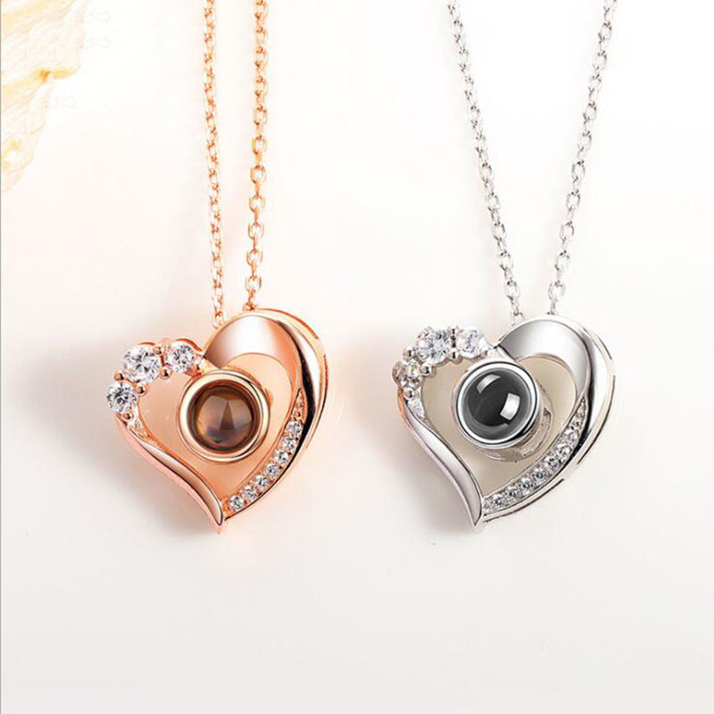 Heart Shaped Projection necklace - MERGE.DAY.1.FREESTYLE