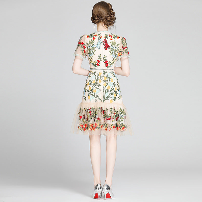 Short-sleeved mesh ruffle dress - MERGE.DAY.1.FREESTYLE