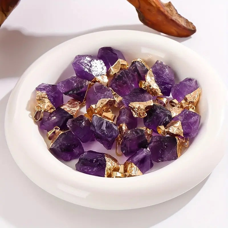 Natural amethyst gold-plated pendant - MERGE.DAY.1.FREESTYLE