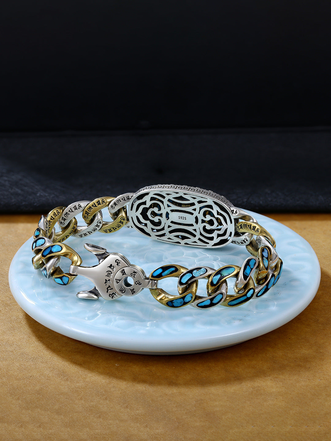 six-word mantra nine-eye dzi bracelet - MERGE.DAY.1.FREESTYLE