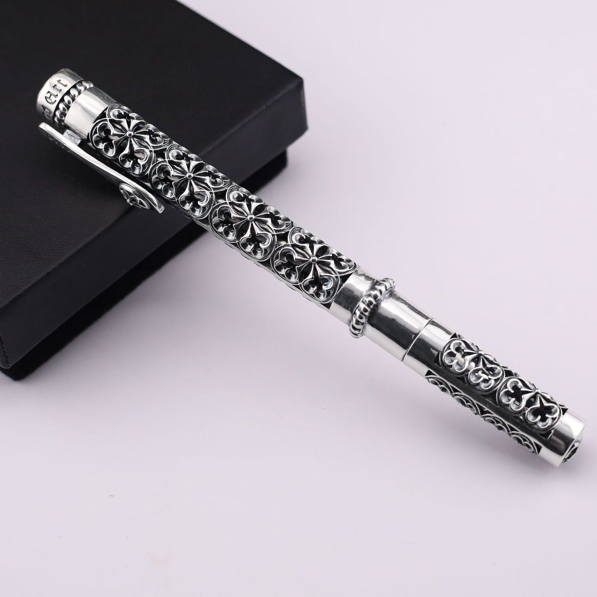 Hollow carved business signature pen - MERGE.DAY.1.FREESTYLE