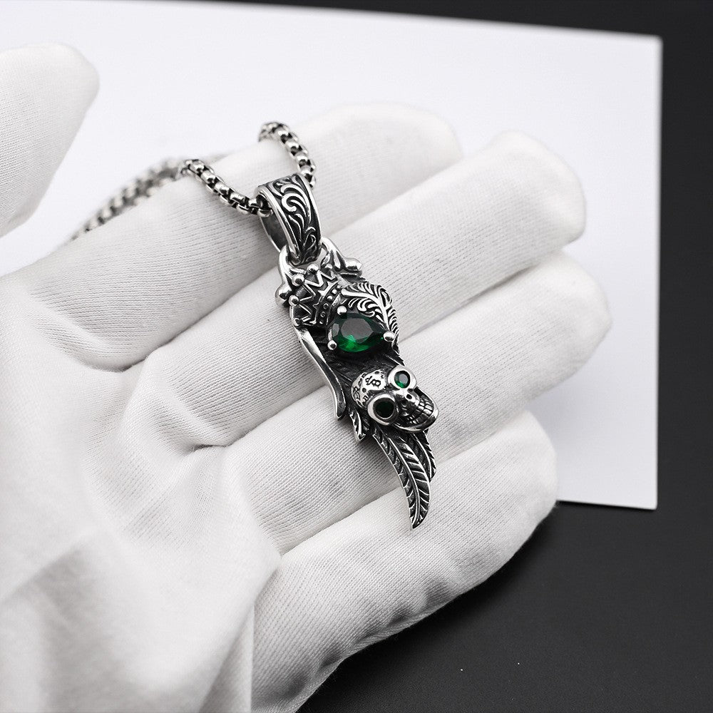 Vintage feather crown skull necklace - MERGE.DAY.1.FREESTYLE