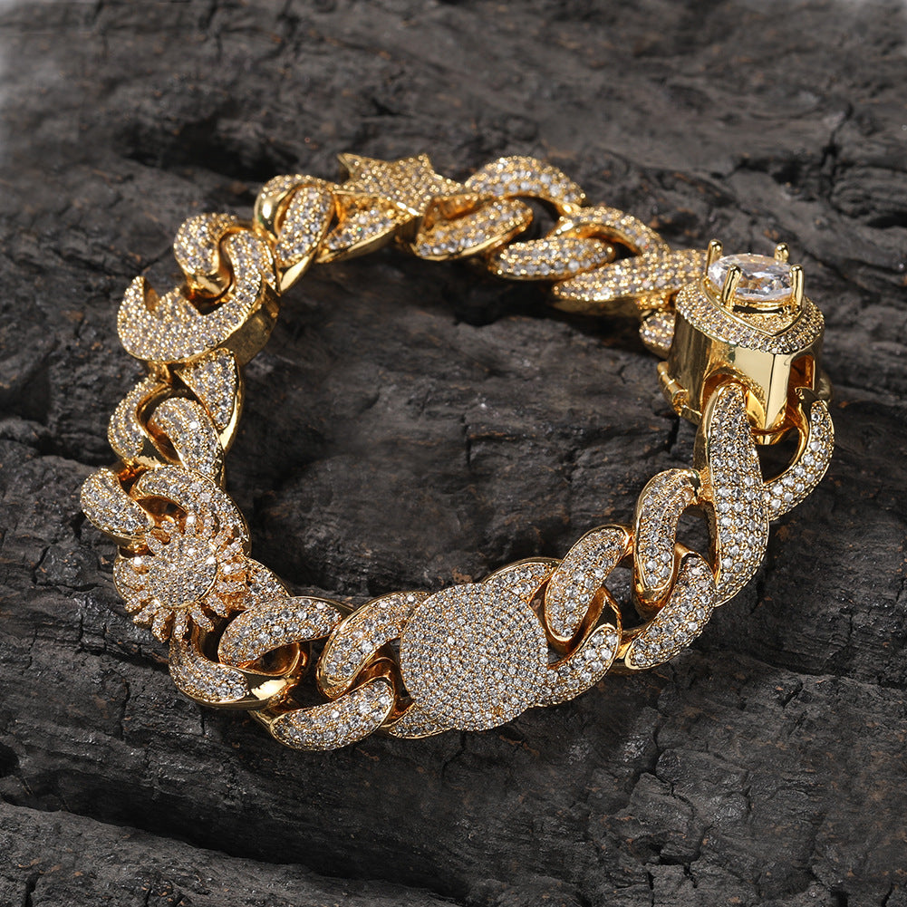 Hip-hop zircon-encrusted sun, star and eye necklace - MERGE.DAY.1.FREESTYLE