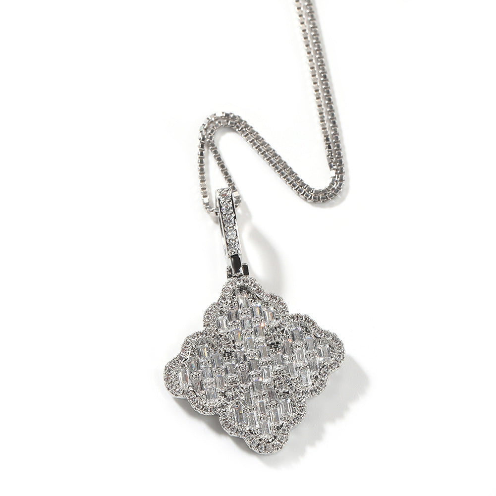 Full-diamond zircon four-leaf clover necklace - MERGE.DAY.1.FREESTYLE