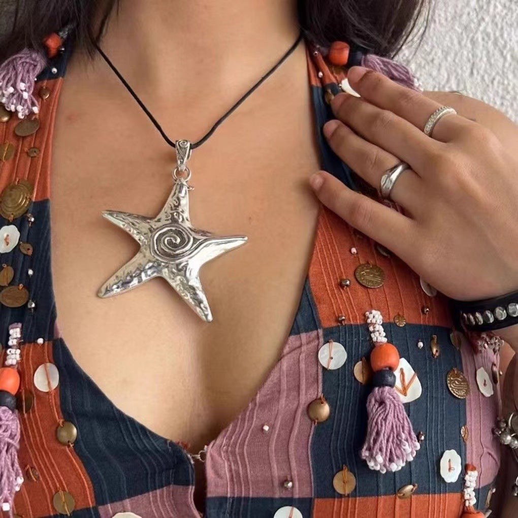 starfish spiral retro necklace - MERGE.DAY.1.FREESTYLE