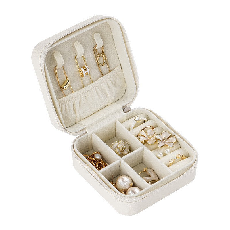 portable jewelry box Sugar cubes - MERGE.DAY.1.FREESTYLE